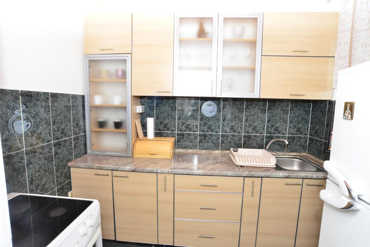 티바트 House Sarovic 아파트 외부 사진